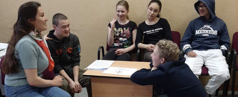 Прошло очередное занятие воспитанников детского дома с волонтерами фонда «Полдень» (Москва)
